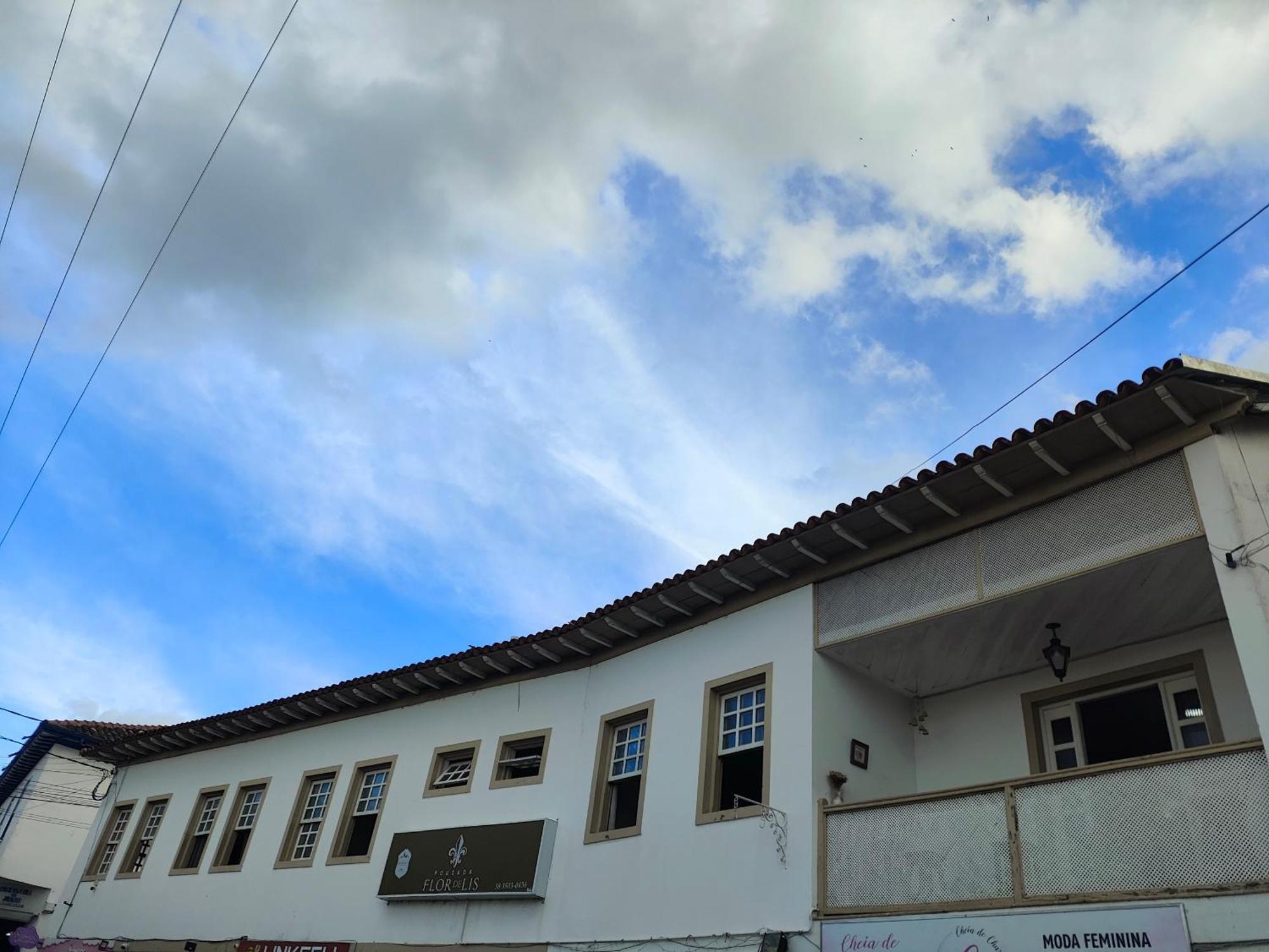 Pousada Flor De Lis ديامانتينا المظهر الخارجي الصورة